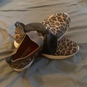 Skechers Bobs Leopard Black Bow Sneakers